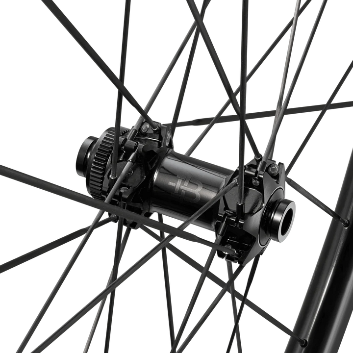 Black Inc - 28 | 33 (CeramicSpeed)