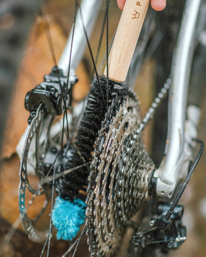 Peaty's Detailer Brush
