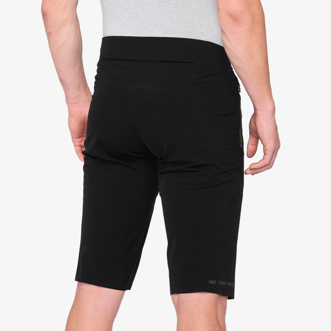 100% CELIUM Shorts Black