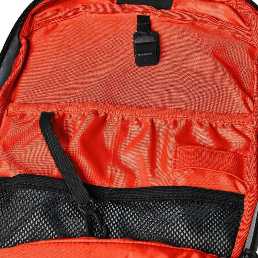 Mochila de Hidratación FOX Utility 6L - Verde Camuflado