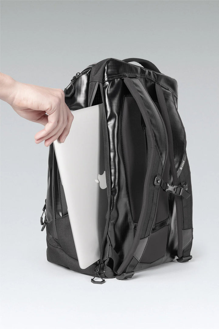 Mochila Gobik Stow True Black