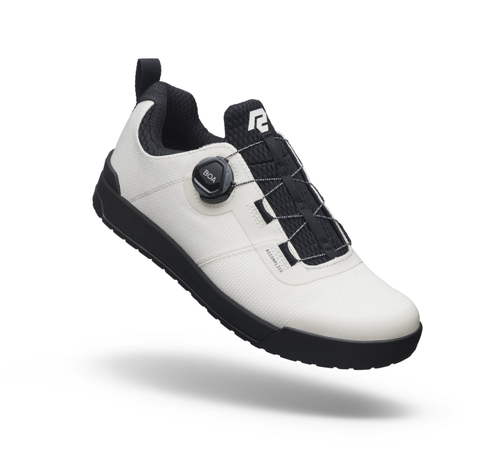 ACCOMPLICE CLIP BOA® - White