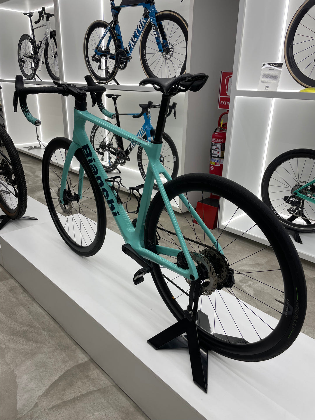 Bianchi Infinito (2025) - Usada en buen estado