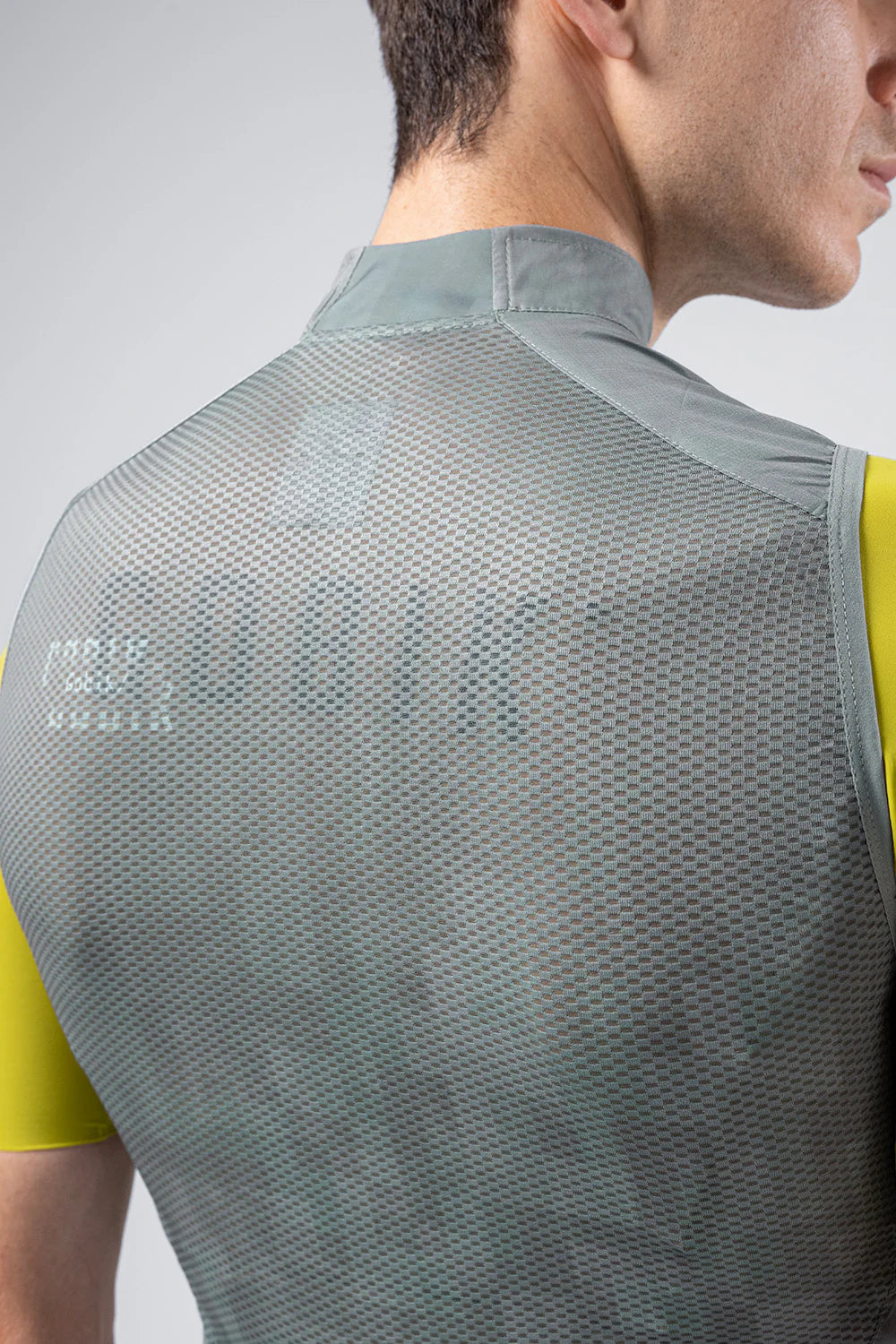 Chaleco Cortaviento GOBIK Plus 2.0 Hombre Cedar Check