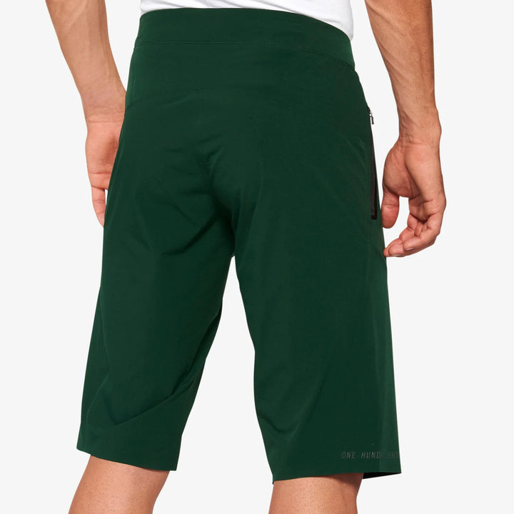 100% CELIUM Shorts Forest Green